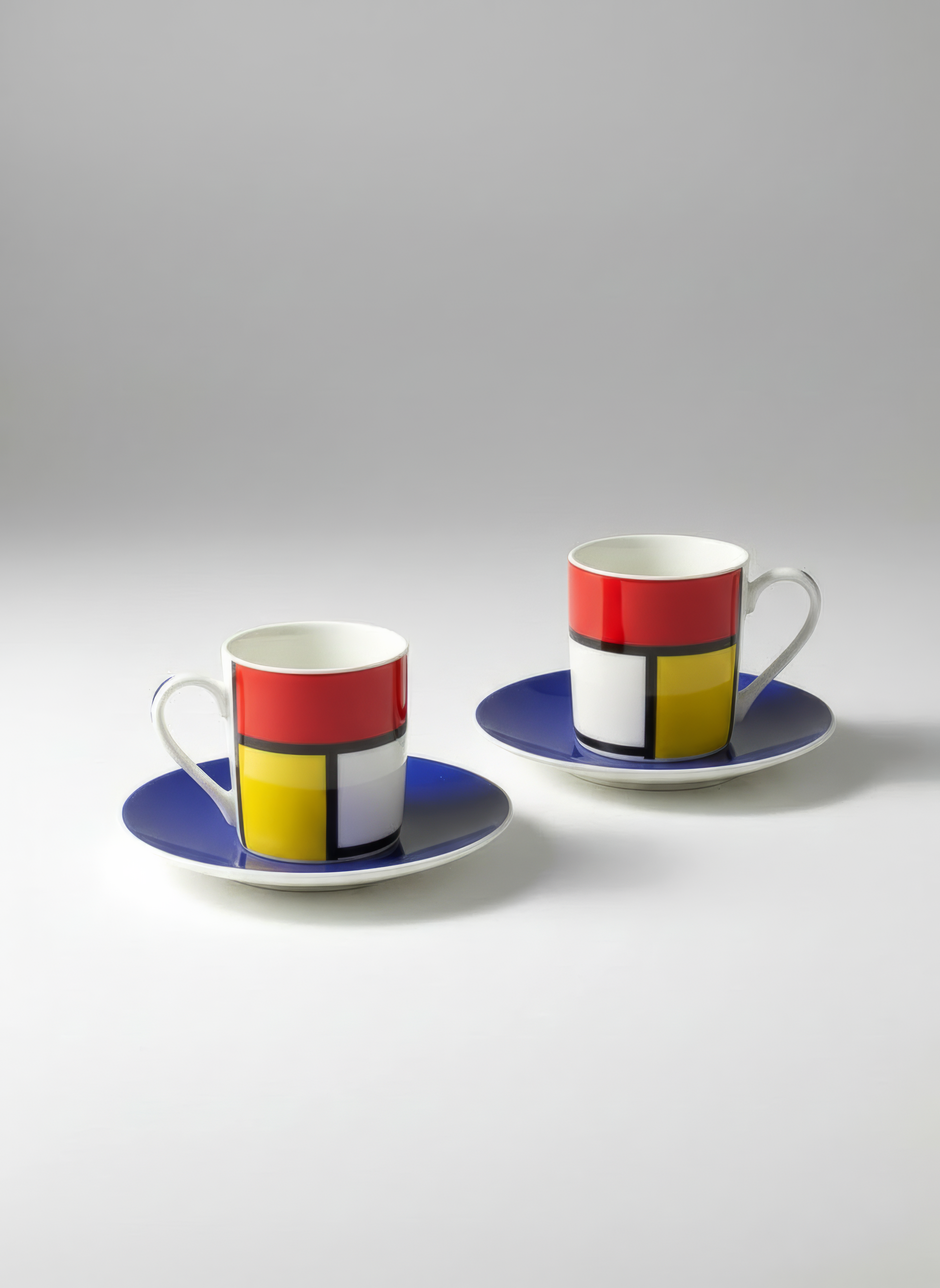 ArtyGifts Composition by Piet Mondrian – 2 espresso cups and saucers on white background