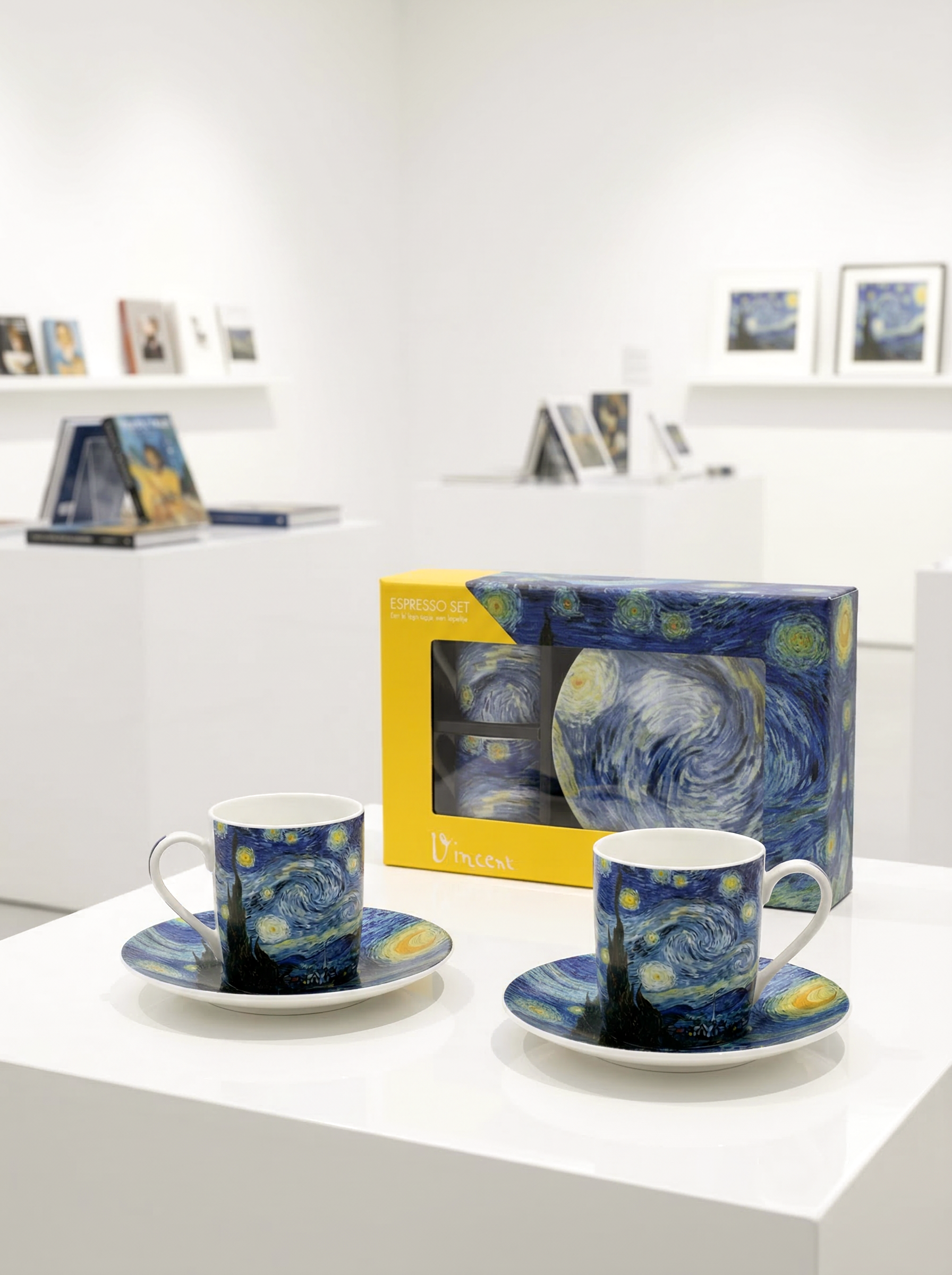 Espresso set Starry Night Vincent van Gogh – cups, saucers and gift box on white background | ArtyGifts