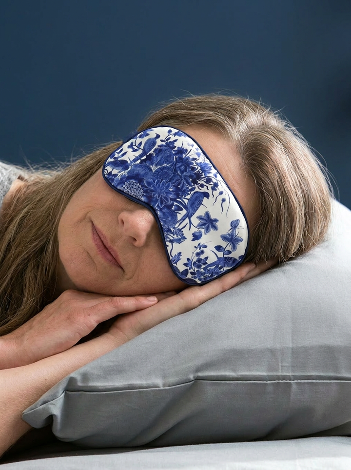 Sleep Mask Delft Blue Birds – lifestyle shot | Rijksmuseum x ArtyGifts
