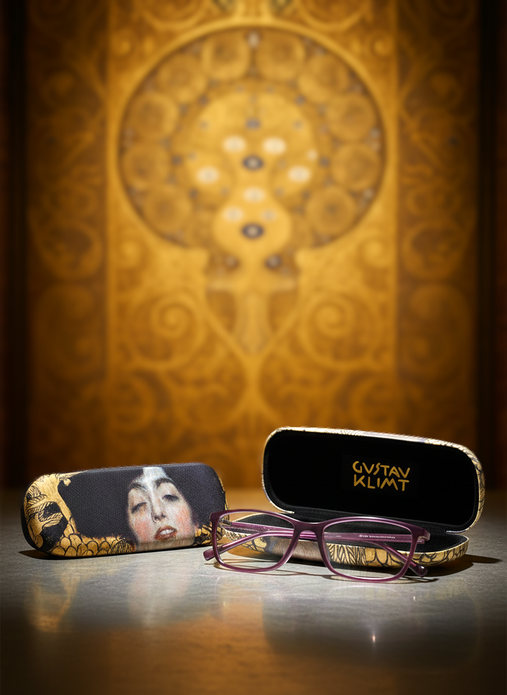 Spectacle Case Judith Gustav Klimt – displayed in museum shop | ArtyGifts
